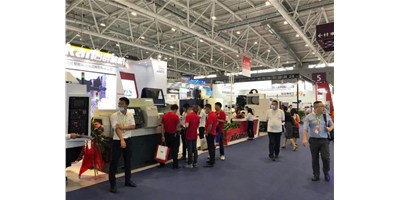展会快讯：第22届深圳机械展今日开幕，台群精机带您直播看展